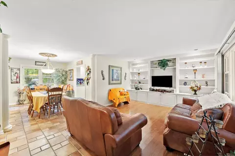 Living - 1180 Squire Dr, Aurora, IL 60505 photo 2 of 4