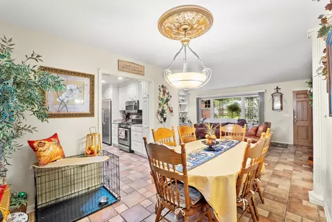 Dining - 1180 Squire Dr, Aurora, IL 60505 photo 2 of 2