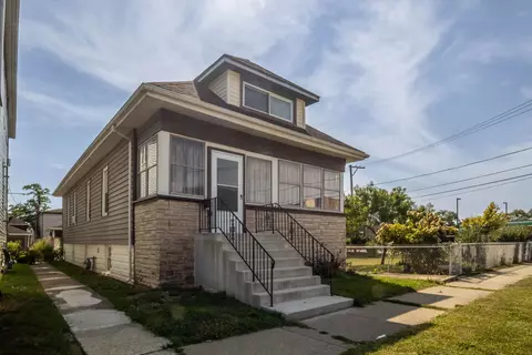 7619 W 60th Pl, Summit, IL 60501