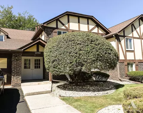 15710 Orlan Brook Dr #157, Orland Park, IL 60462