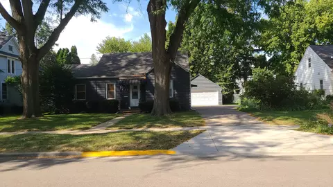 617 E Morgan St, Dixon, IL 61021 photo 22