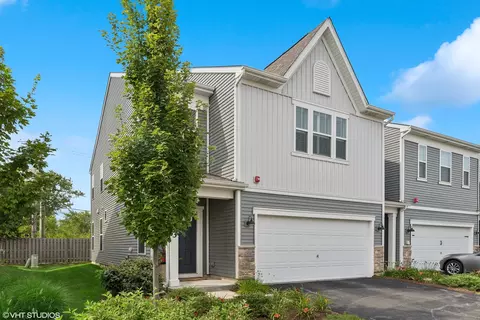 2513 Geranium Way, Rolling Meadows, IL 60008