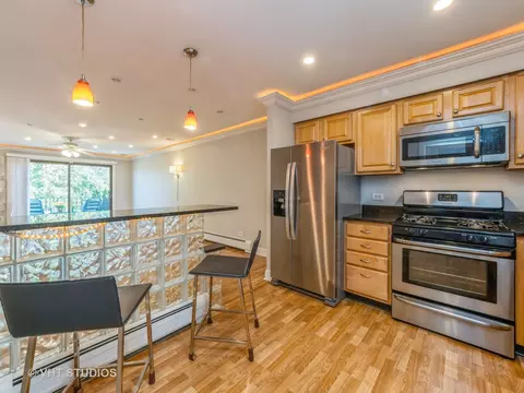 Kitchen - 520 E Main St #2A, Barrington, IL 60010 photo 1 of 2