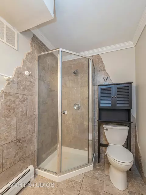 Bath - 520 E Main St #2A, Barrington, IL 60010 photo 1 of 4