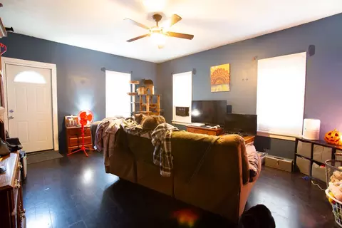 525 N Third Ave, Chenoa, IL 61726 photo 2