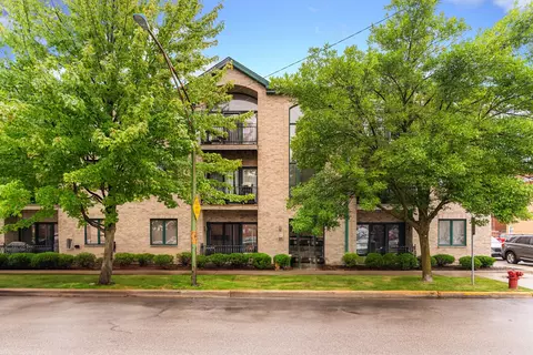 3154 N Oleander Ave #3C, Chicago, IL 60707