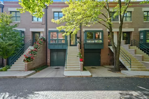 641 W Willow St #124, Chicago, IL 60614