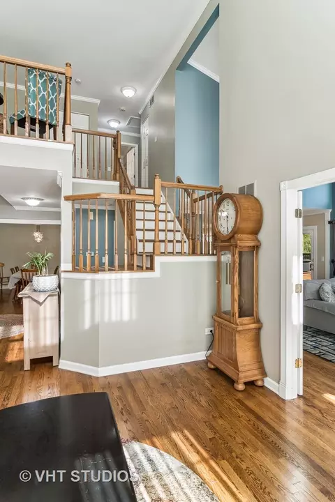 2242 Deerpath Dr, Elgin, IL 60123 photo 9