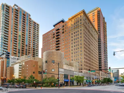 40 E 9th St #1307, Chicago, IL 60605