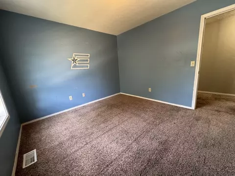 3127 Eagle Creek Dr, Bloomington, IL 61704 photo 21