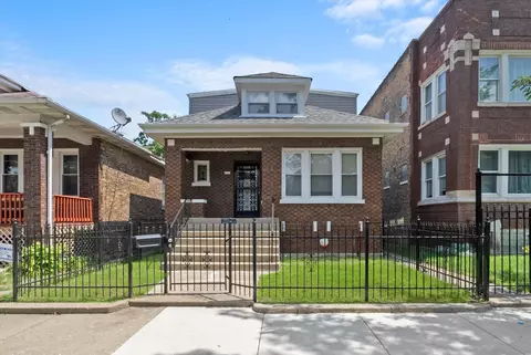 6453 S Rockwell St, Chicago, IL 60629