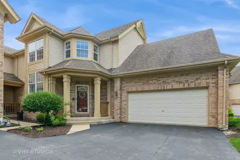 2606 Medinah Ct, Palos Heights, IL 60463