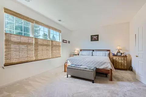 Bedroom - 653 Tuscan View Dr, Elgin, IL 60124 photo 1 of 4