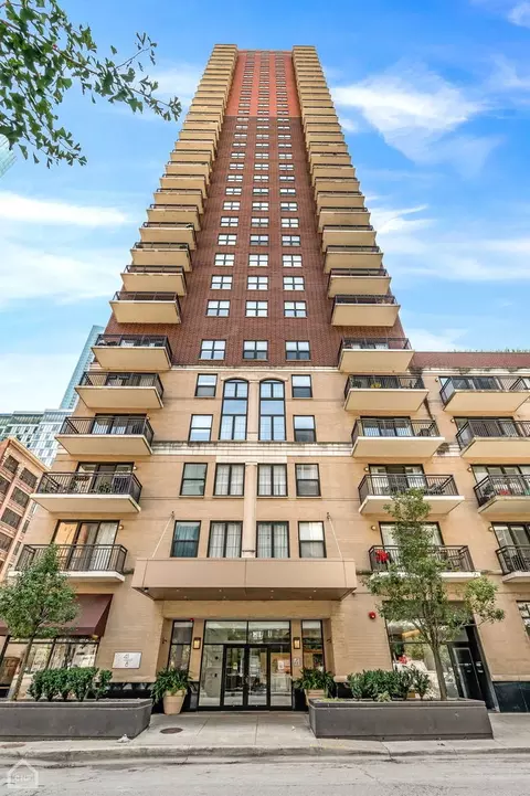41 E 8th St #1801, Chicago, IL 60605