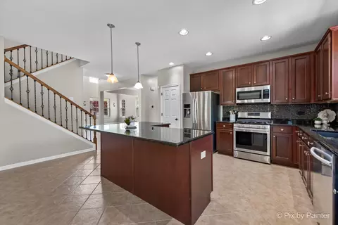 4079 Conifer Dr, Elgin, IL 60124 photo 9