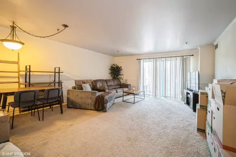 3265 Kirchoff Rd #122, Rolling Meadows, IL 60008 photo 2