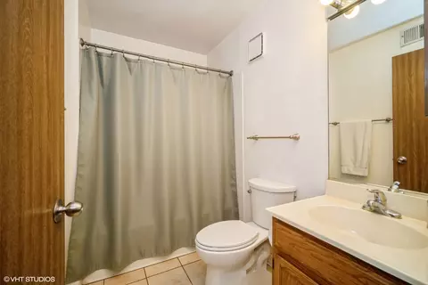 3265 Kirchoff Rd #122, Rolling Meadows, IL 60008 photo 6