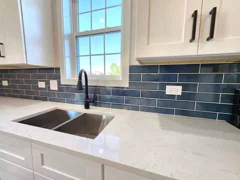 Kitchen - 3806 Marigold Dr, Elgin, IL 60124 photo 5 of 6
