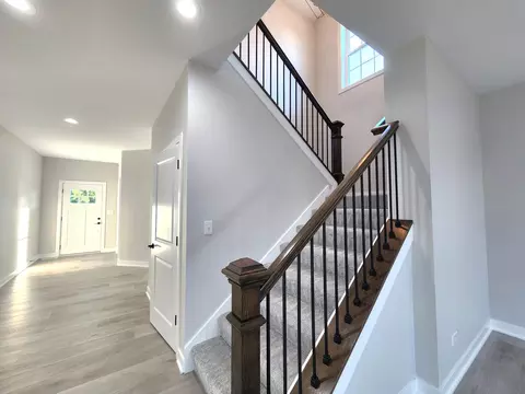Entry Way - 3806 Marigold Dr, Elgin, IL 60124 photo 6 of 14
