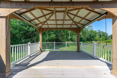 Exterior - 8646 Centaur Dr, Belvidere, IL 61008 photo 6 of 10