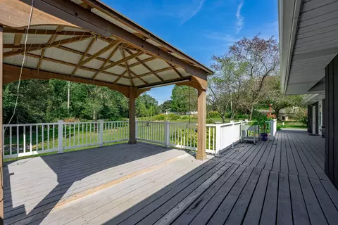 Exterior - 8646 Centaur Dr, Belvidere, IL 61008 photo 5 of 10