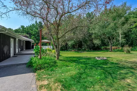 Exterior - 8646 Centaur Dr, Belvidere, IL 61008 photo 4 of 10