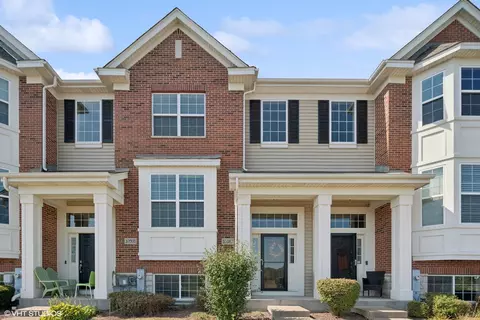 10587 153rd Pl, Orland Park, IL 60462