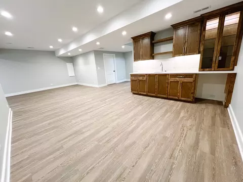 Other - 481 Mitchell Ave, Elmhurst, IL 60126 photo 7 of 10