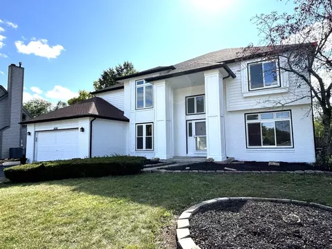 1 N286 Redwing Dr, Carol Stream, IL 60188
