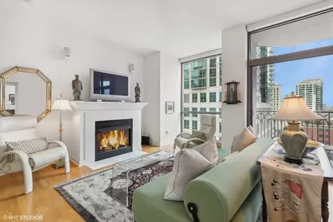 21 E Huron St #1201, Chicago, IL 60611 photo 5