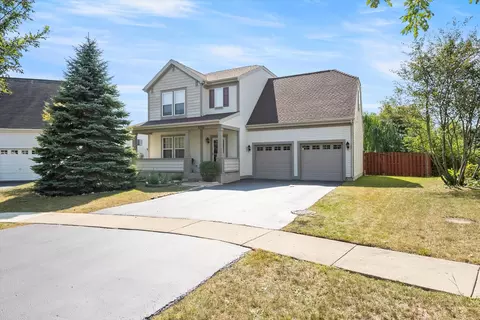 1032 S Arlington Ct, Round Lake, IL 60073