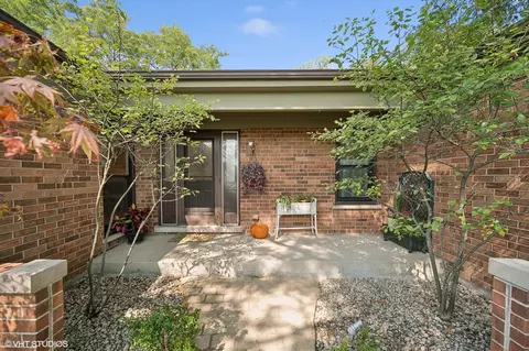 3110 Techny Rd, Northbrook, IL 60062 photo 2