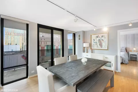 Dining - 200 E Delaware Pl #33F, Chicago, IL 60611 photo 2 of 2