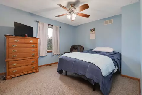 706 Landau, Normal, IL 61761 photo 27