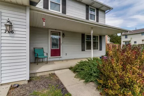 706 Landau, Normal, IL 61761 photo 4