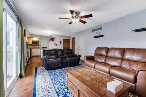 706 Landau, Normal, IL 61761 photo 16