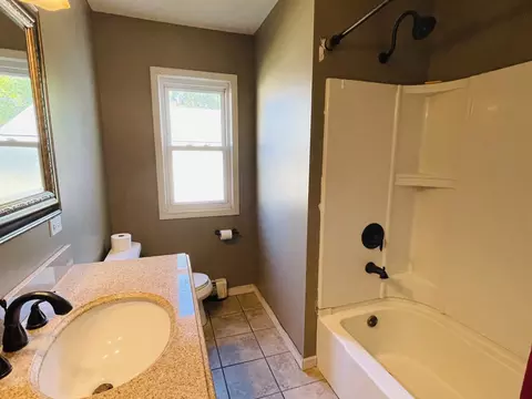 318 W Delaware St, Dwight, IL 60420 photo 7