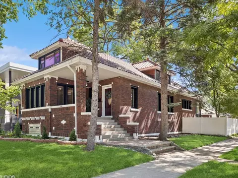 646 Lyman Ave, Oak Park, IL 60304