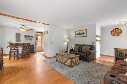 534 S 7th St, Dundee, IL 60118 photo 4