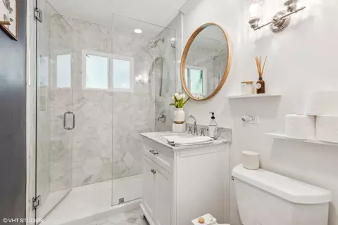 Bath - 1009 N Scott St, Wheaton, IL 60187 photo 2 of 2