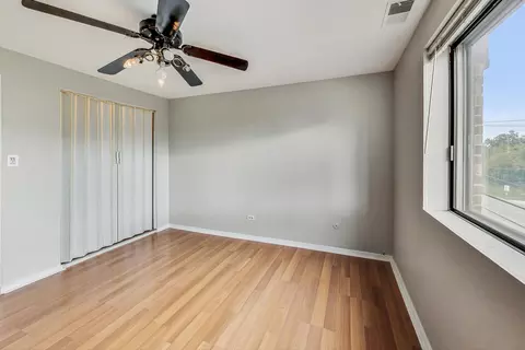 Bedroom - 960 S River Rd #309, Des Plaines, IL 60016 photo 3 of 4