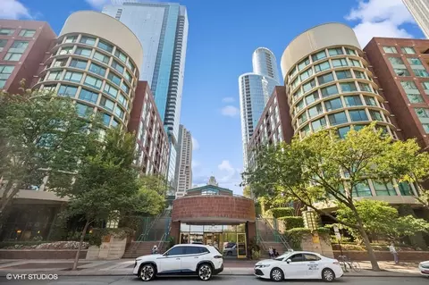 480 N Mcclurg Ct #307, Chicago, IL 60611