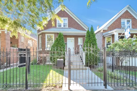 2208 N Karlov Ave, Chicago, IL 60639