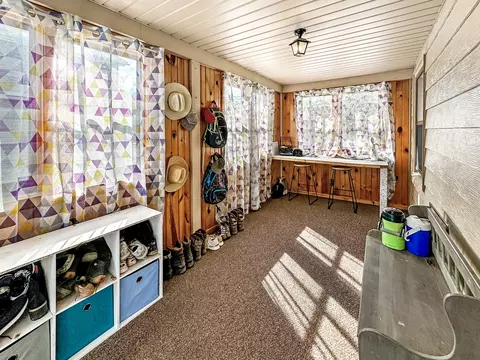 Exterior - 435 W 7th St, Pecatonica, IL 61063 photo 3 of 12