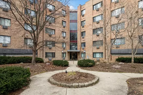5358 N Cumberland Ave #303, Chicago, IL 60656