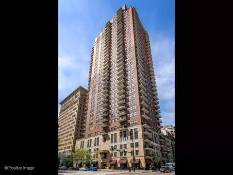 41 E 8th St #1303, Chicago, IL 60605