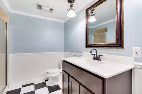 Bath - 18802 113th Ave, Mokena, IL 60448 photo 2 of 2