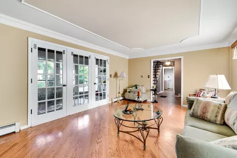 Living - 18802 113th Ave, Mokena, IL 60448 photo 2 of 3