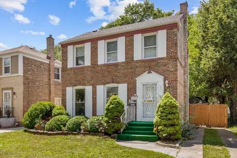 9608 S Emerald Ave, Chicago, IL 60628