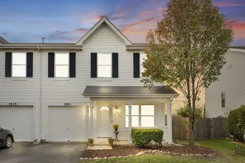 2821 Cedar Glade Dr, Naperville, IL 60564